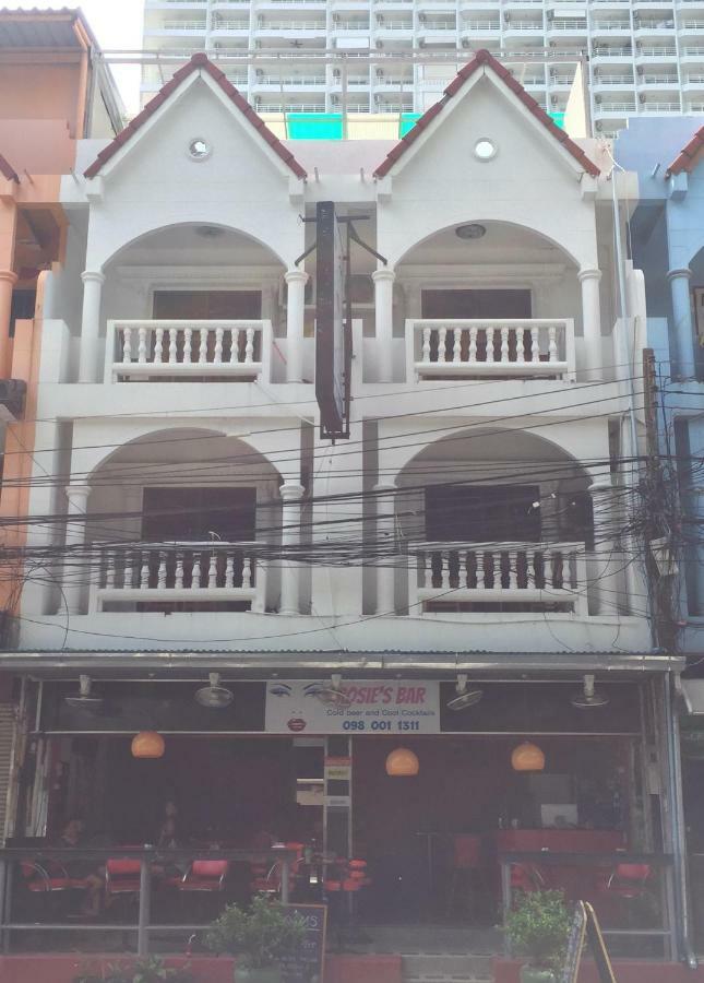 Escobar Guesthouse Jomtien Exterior foto